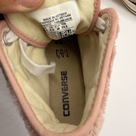CONVERSE Chuck Taylor All Star High Top Woman's Pink Faux Fur Sneakers Size 7.5 - Picture 7 of 7